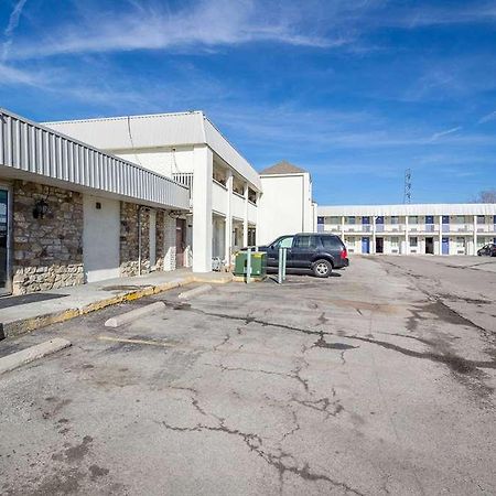 Motel 6-Indianapolis, In - South Екстер'єр фото